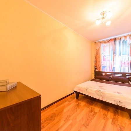 Apartment On Hryhoriia Chuprynky Kijów Zewnętrze zdjęcie