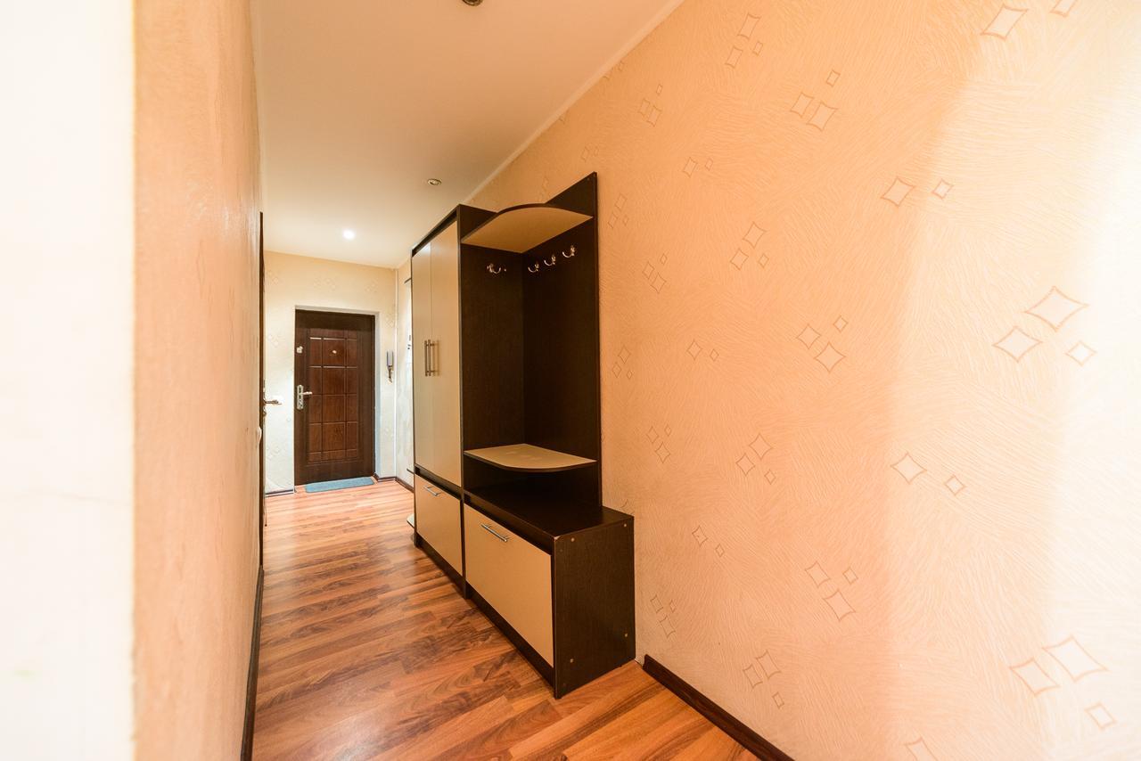 Apartment On Hryhoriia Chuprynky Kijów Zewnętrze zdjęcie