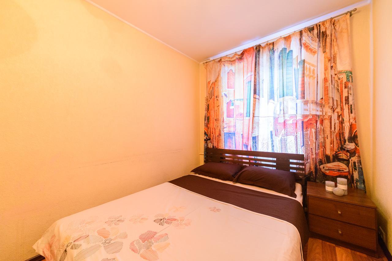 Apartment On Hryhoriia Chuprynky Kijów Zewnętrze zdjęcie
